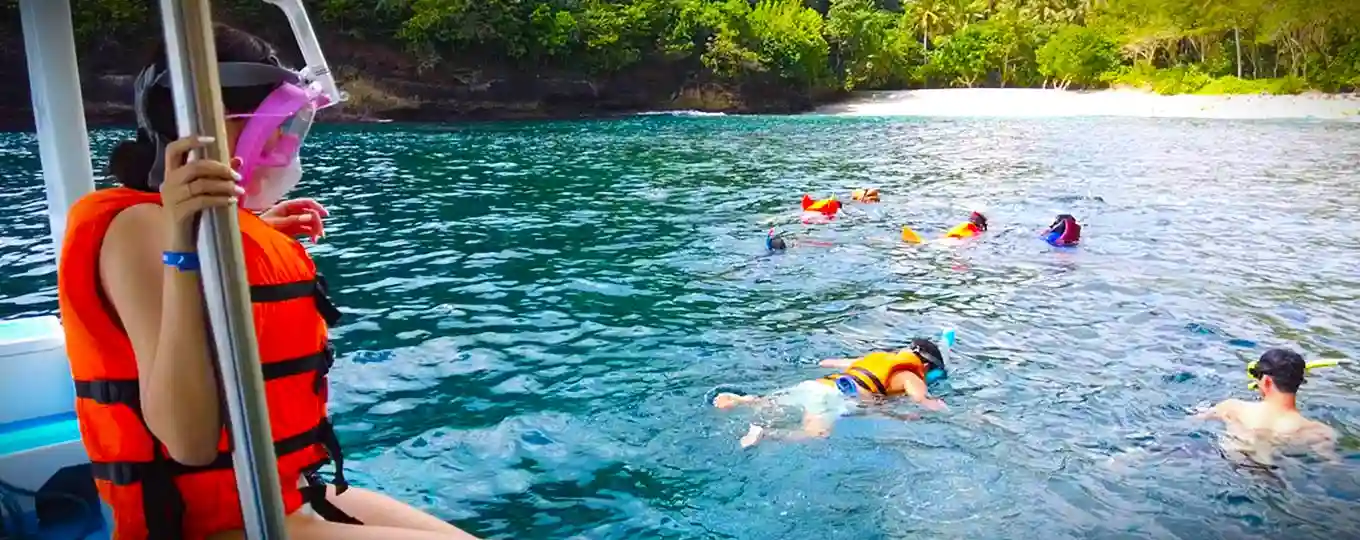 manta-bay-snorkeling-care